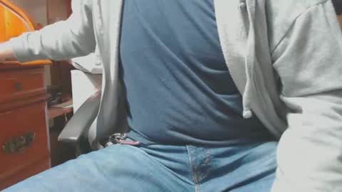 Snapshot of mike694fun chatting on 01/07/25, 03:02 mike694fun online show from 01/07/25, 03:02