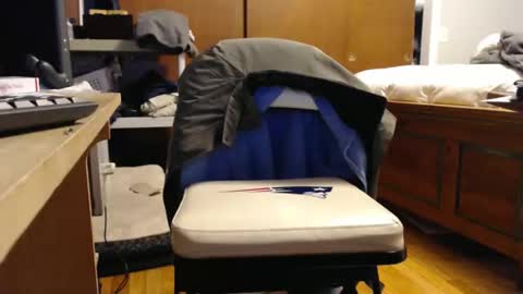 Snapshot of mike694fun chatting on 10/19/25, 08:53 mike694fun online show from 10/19/25, 08:53