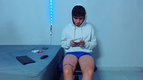 Mike IMDEPENDIENT MODEL online show from 10/26/25, 04:51