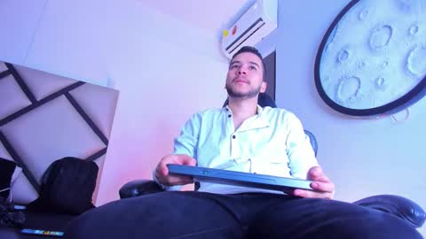 Mike  online show from 02/04/26, 11:16