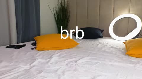 Mike Magic online show from 02/04/25, 01:59