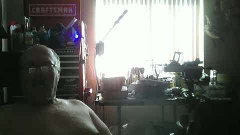 Snapshot of mike_allen4 chatting on 06/11/26, 04:27 mike_allen4 online show from 06/11/26, 04:27