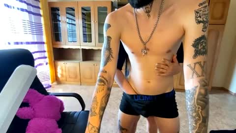 Mike and anna online show from 04/01/26, 08:15