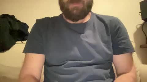 Snapshot of mike_berlin1 chatting on 12/01/24, 09:37 MIke online show from 12/01/24, 09:37