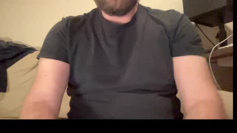 Snapshot of mike_berlin1 chatting on 01/22/25, 11:32 MIke online show from 01/22/25, 11:32