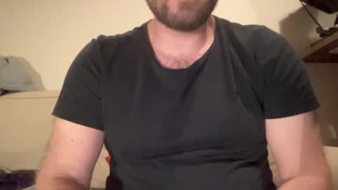 Snapshot of mike_berlin1 chatting on 02/21/25, 07:10 MIke online show from 02/21/25, 07:10