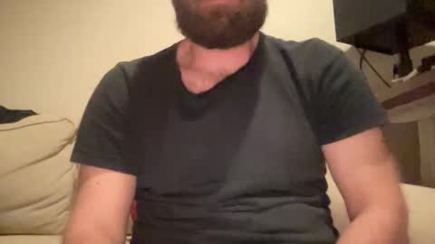 Snapshot of mike_berlin1 chatting on 09/20/25, 10:33 MIke online show from 09/20/25, 10:33