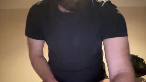 Snapshot of mike_berlin1 chatting on 09/25/25, 02:21 MIke online show from 09/25/25, 02:21