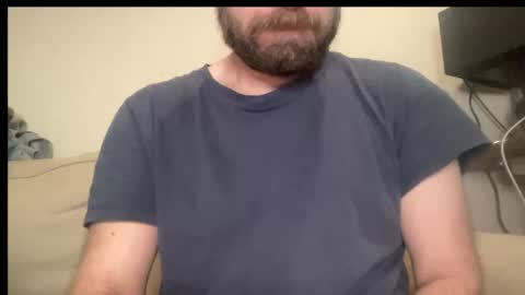 Snapshot of mike_berlin1 chatting on 10/18/25, 10:54 MIke online show from 10/18/25, 10:54