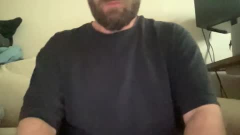 Snapshot of mike_berlin1 chatting on 04/29/26, 01:26 MIke online show from 04/29/26, 01:26