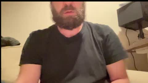 Snapshot of mike_berlin1 chatting on 06/20/26, 11:07 MIke online show from 06/20/26, 11:07