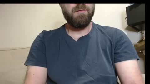 Snapshot of mike_berlin1 chatting on 07/11/26, 10:55 MIke online show from 07/11/26, 10:55