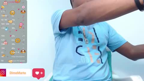 Snapshot of mike_black_22 chatting on 09/26/25, 01:48 Mike online show from 09/26/25, 01:48