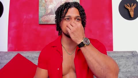 Snapshot of mike_estevess chatting on 12/29/24, 12:34   online show from 12/29/24, 12:34