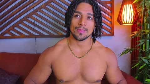 Snapshot of mike_estevess chatting on 01/25/25, 09:26   online show from 01/25/25, 09:26