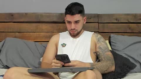 Mike Montoya online show from 02/05/26, 01:43