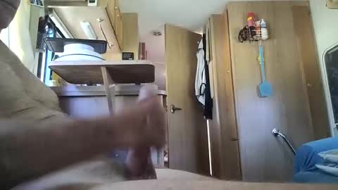 Perth guy online show from 01/20/25, 05:26