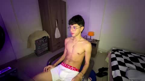 Mike Pineapple online show from 10/14/25, 04:46