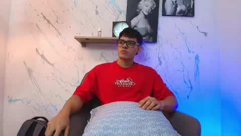 MIKE online show from 06/05/26, 04:13