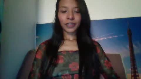 MAITE  MIKE  Sometimes Im with the boy in camera online show from 11/30/25, 12:47