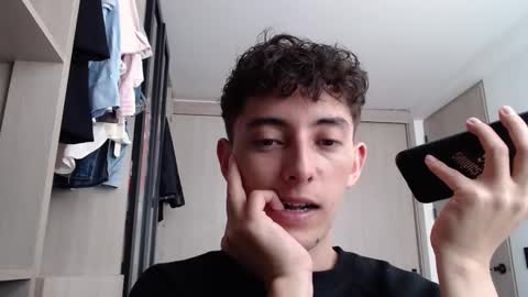 Mikebelf4 online show from 03/12/25, 07:38