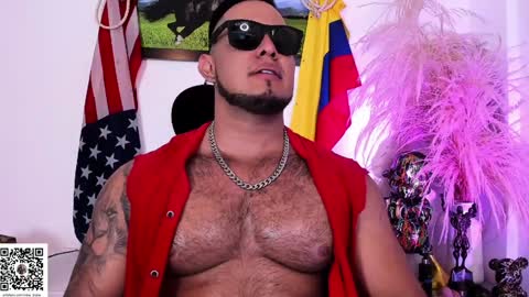 mikeblake_ online show from 02/08/25, 04:57