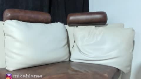 mikeblaree online show from 11/11/25, 04:12