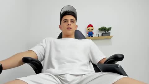 Mike Cooper online show from 01/17/26, 06:22