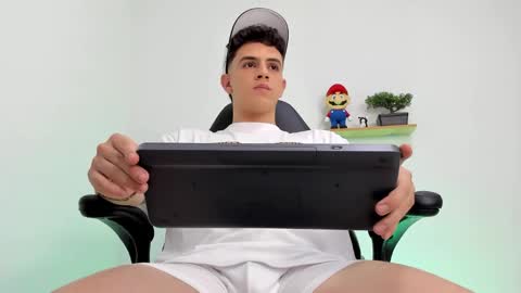 Mike Cooper online show from 02/03/26, 01:15