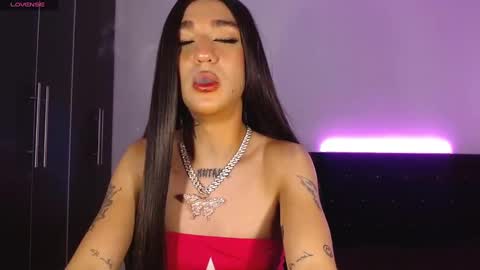 ZARA BLARE online show from 12/24/24, 07:49