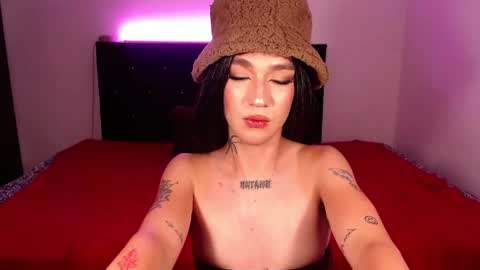 ZARA BLARE online show from 02/18/25, 02:16