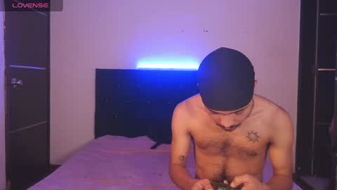 Snapshot of mikee_g chatting on 05/29/26, 04:32 ZARA BLARE online show from 05/29/26, 04:32