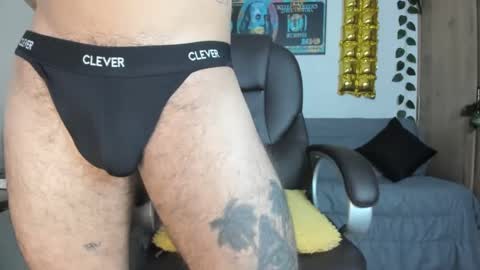 mikee_scooth online show from 12/23/24, 06:22