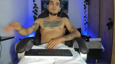 mikee_scooth online show from 03/01/25, 10:13