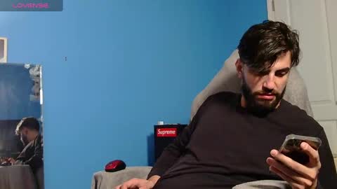 mikehawk1589 online show from 01/06/25, 09:08