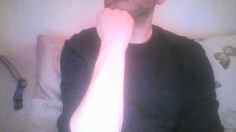 mikehockishuge9 online show from 01/01/25, 01:47