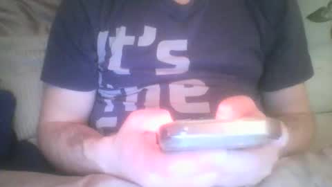 Snapshot of mikehockishuge9 chatting on 05/02/26, 10:26 mikehockishuge9 online show from 05/02/26, 10:26