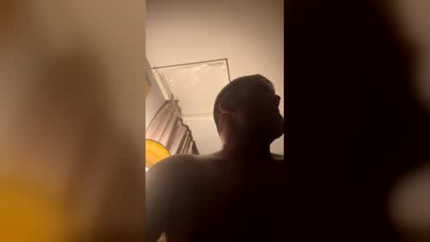 mikehoncho1381 online show from 04/21/26, 09:15