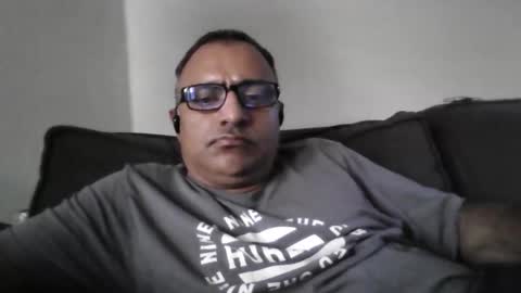 mikej143 online show from 06/05/26, 01:23