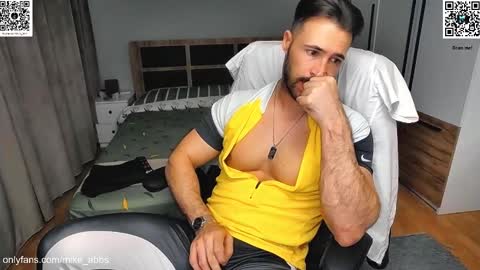 Mike    online show from 02/10/26, 02:43