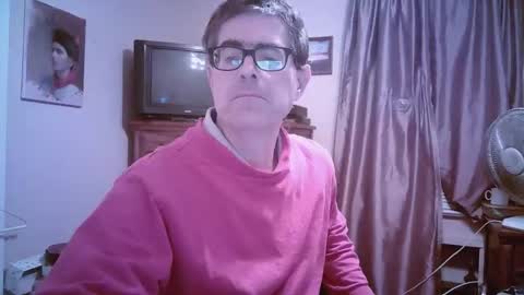 Snapshot of mikewulds chatting on 04/29/26, 02:26 Mike online show from 04/29/26, 02:26