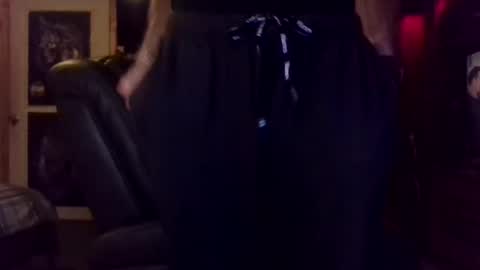 Snapshot of mikey33436 chatting on 12/31/24, 02:08 Michael online show from 12/31/24, 02:08