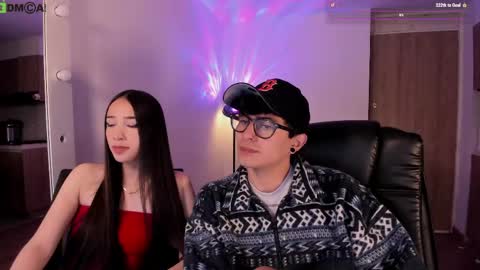 VIOLETAMIKE online show from 04/22/26, 10:22