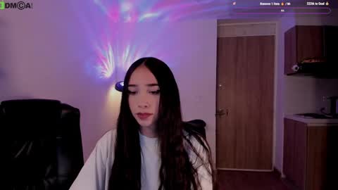 Snapshot of mikeyvioleta chatting on 05/09/26, 11:32 VIOLETAMIKE online show from 05/09/26, 11:32