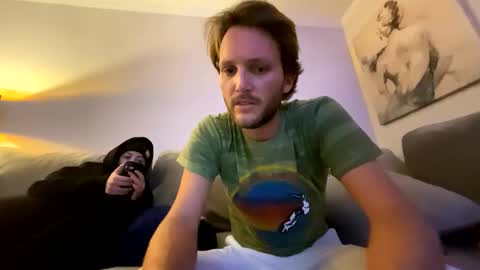 Snapshot of mikeywhite123 chatting on 12/09/24, 10:22 mikeywhite123 online show from 12/09/24, 10:22