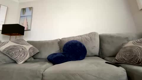 Snapshot of mikeywhite123 chatting on 02/03/25, 01:51 mikeywhite123 online show from 02/03/25, 01:51