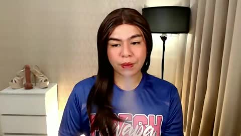 Theresa Luna online show from 02/12/25, 06:51