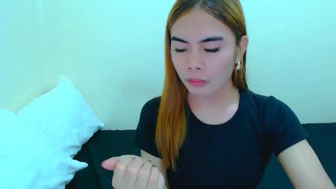 Snapshot of mikhaylaanderson chatting on 01/13/26, 02:06 Mikhayla online show from 01/13/26, 02:06