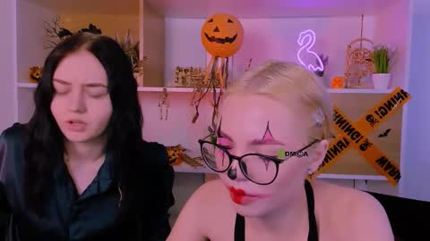 Snapshot of miki_ti chatting on 10/31/25, 09:43 miki_ti online show from 10/31/25, 09:43