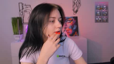 Snapshot of miki_ti chatting on 11/08/25, 12:16 miki_ti online show from 11/08/25, 12:16